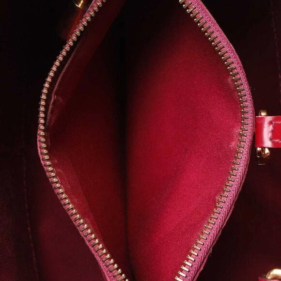 Louis Vuitton Magenta Monogram Vernis Montaigne BB Bag - Picture 9 of 12